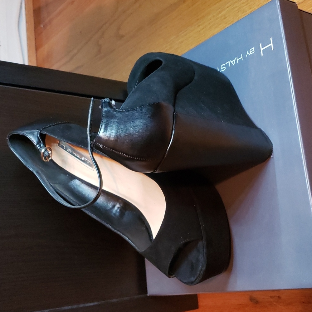 Women's Black Platform Shoes